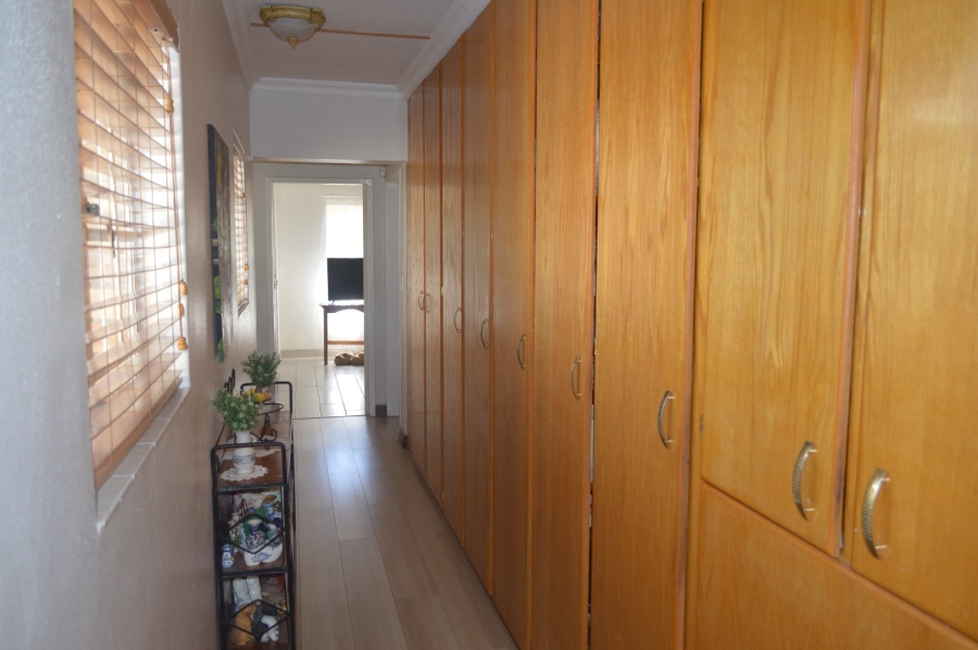 2 Bedroom Property for Sale in Flamwood North West